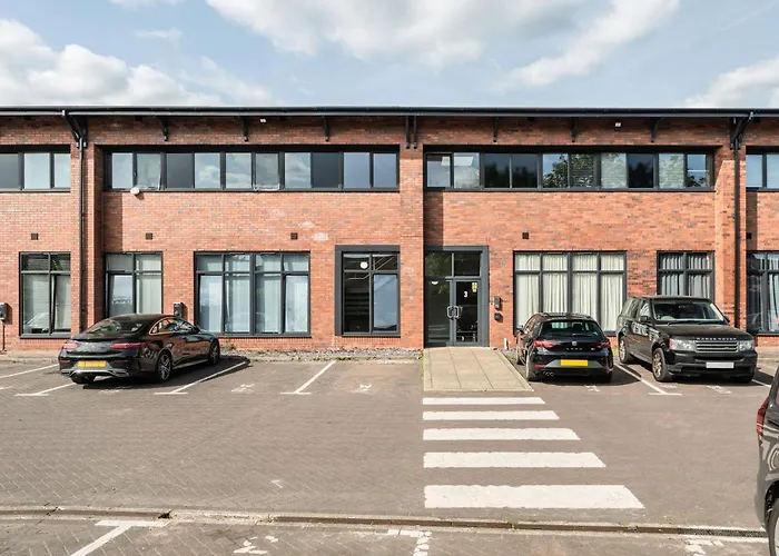 Central With 2 Parking Spaces!